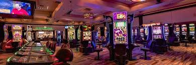 Harbet35 Live Casino dealer profesional meja langsung streaming HD suasana kasino mewah
